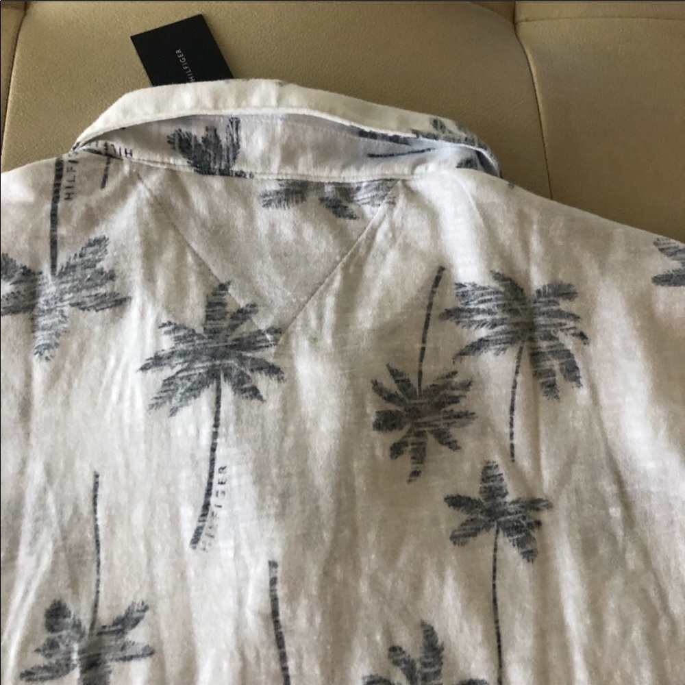 🏡 Moving sale  Price Firm Hilfiger inside out polo shirt - Picture 7 of 8